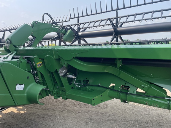 2020 John Deere 745FD Header Combine