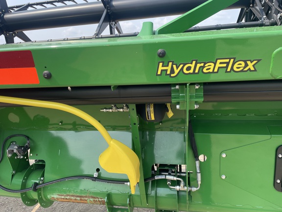 2020 John Deere 745FD Header Combine