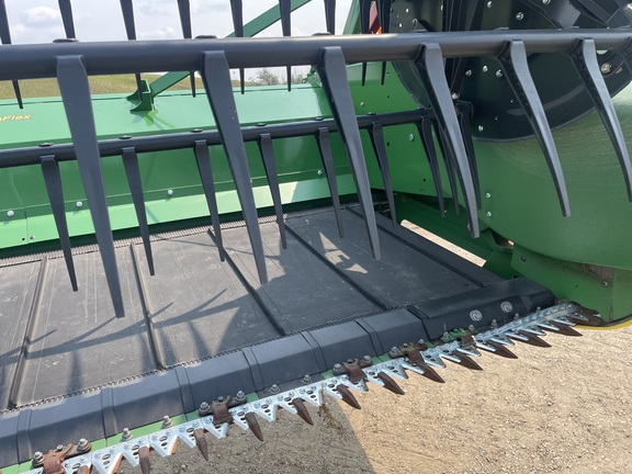 2020 John Deere 745FD Header Combine