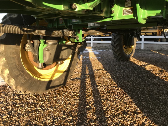 2023 John Deere 612R Sprayer/High Clearance