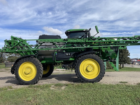 2023 John Deere 612R Sprayer/High Clearance