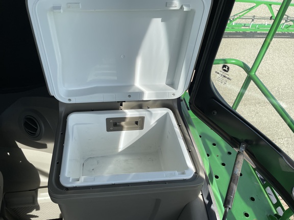 2023 John Deere 612R Sprayer/High Clearance