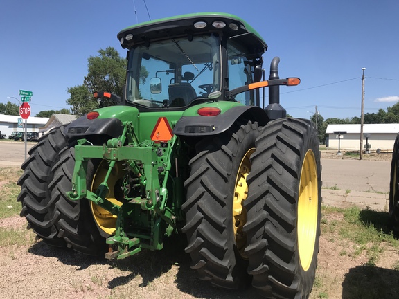 2014 John Deere 7210R Tractor