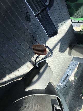 2014 John Deere 7210R Tractor