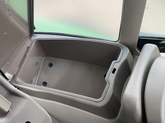 2025 John Deere 6M 155 Tractor