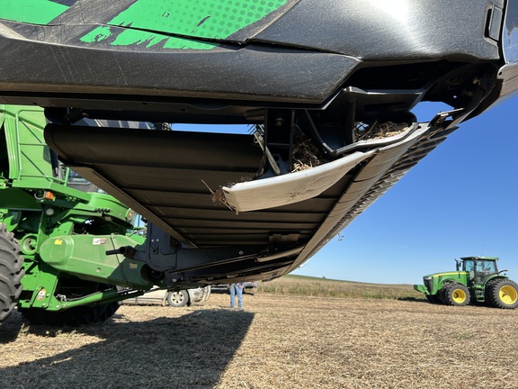 2021 MacDon FD135 Header Combine