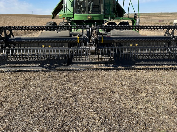 2021 MacDon FD135 Header Combine