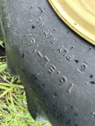 2007 John Deere 1895 Air Seeder