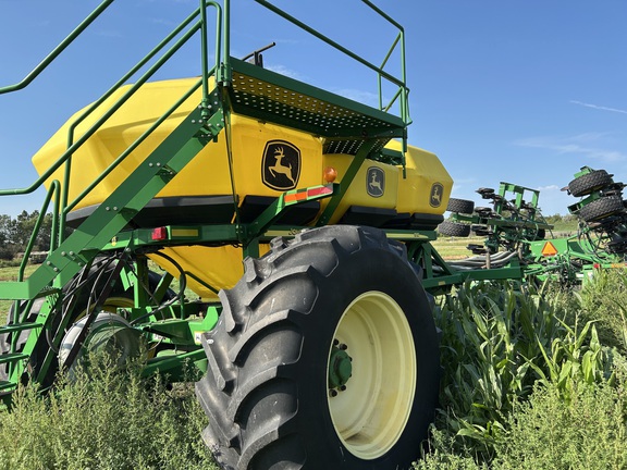2007 John Deere 1895 Air Seeder