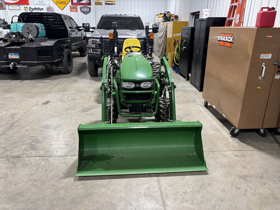 2015 John Deere 2032R Tractor Compact