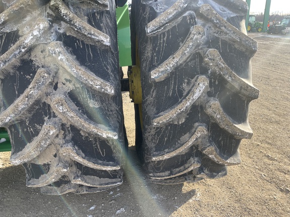 2021 John Deere 9520R Tractor 4WD