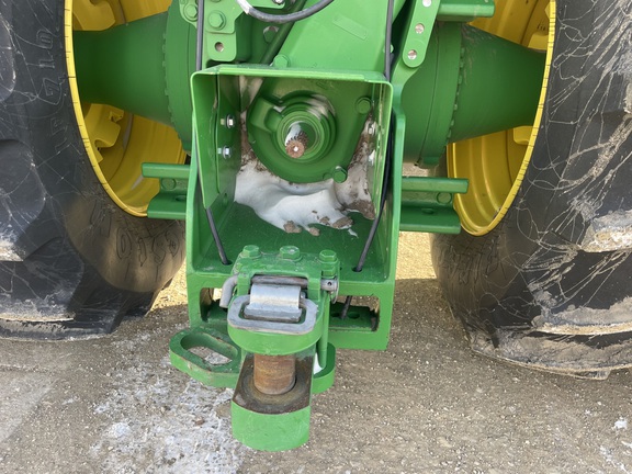 2021 John Deere 9520R Tractor 4WD