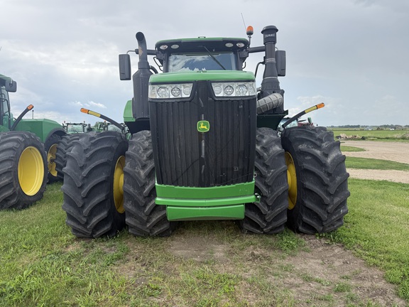 2021 John Deere 9520R Tractor 4WD