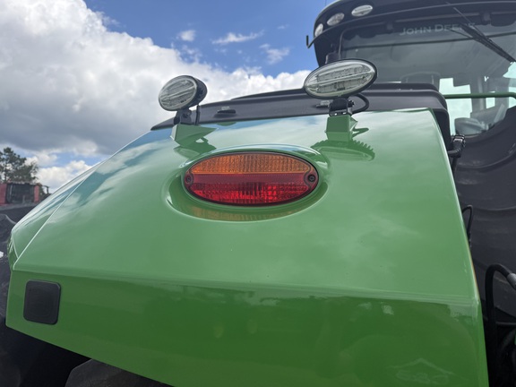 2021 John Deere 9520R Tractor 4WD