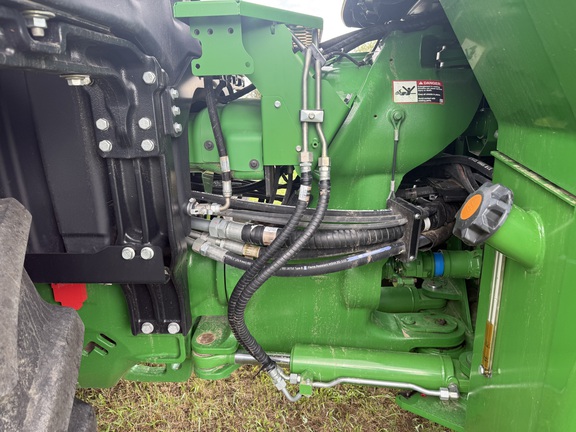 2021 John Deere 9520R Tractor 4WD