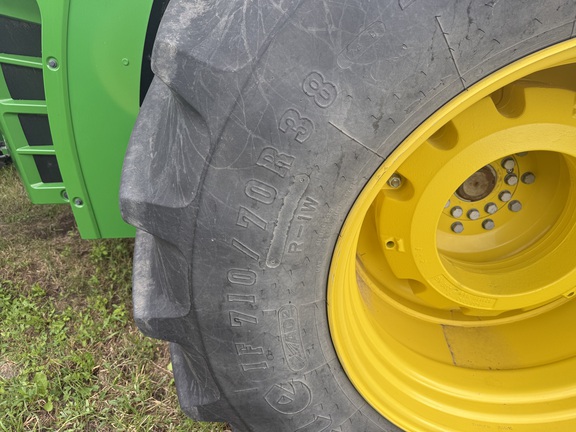 2021 John Deere 9520R Tractor 4WD