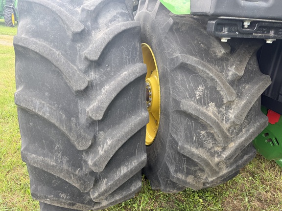2021 John Deere 9520R Tractor 4WD