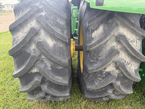 2021 John Deere 9520R Tractor 4WD