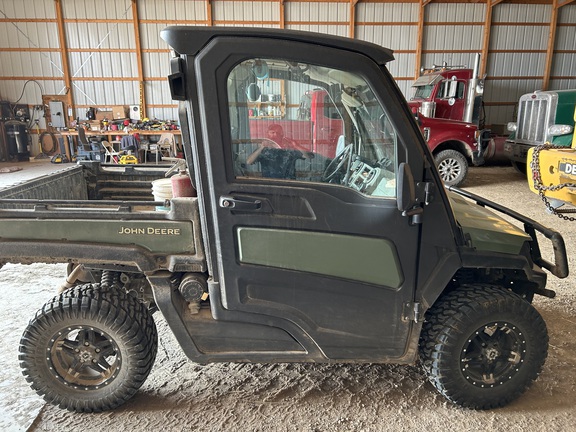 2023 John Deere XUV 835R ATV