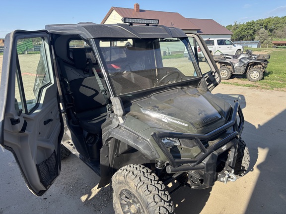 2024 Honda Pioneer 1000 ATV
