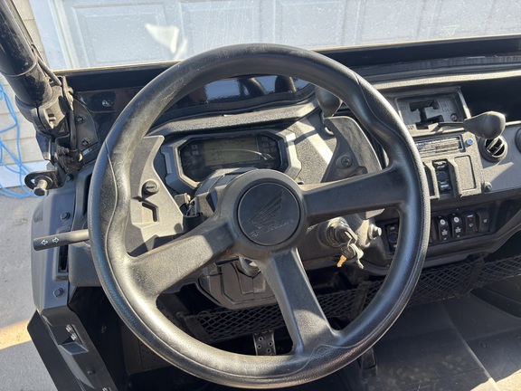 2024 Honda Pioneer 1000 ATV