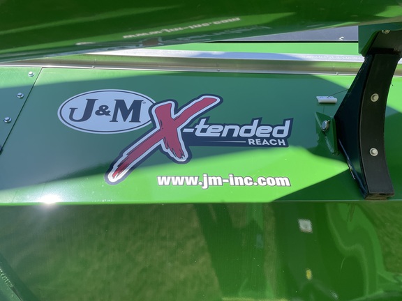 2020 J&M 1522X Grain Cart