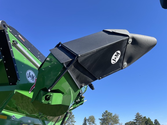 2020 J&M 1522X Grain Cart