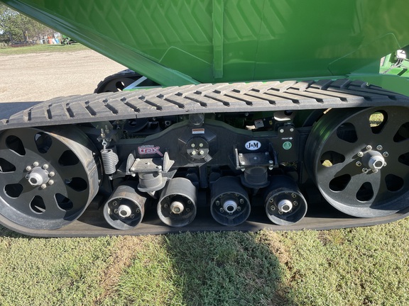 2020 J&M 1522X Grain Cart