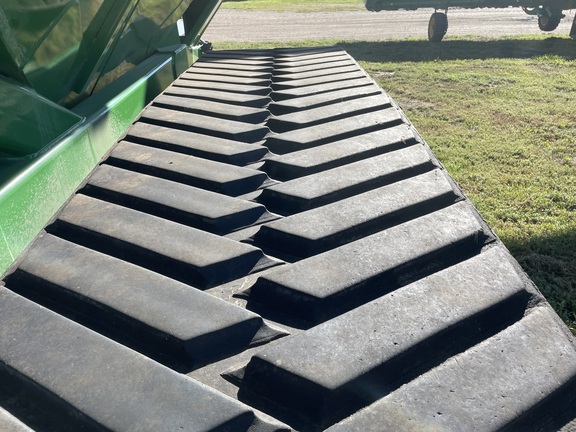 2020 J&M 1522X Grain Cart