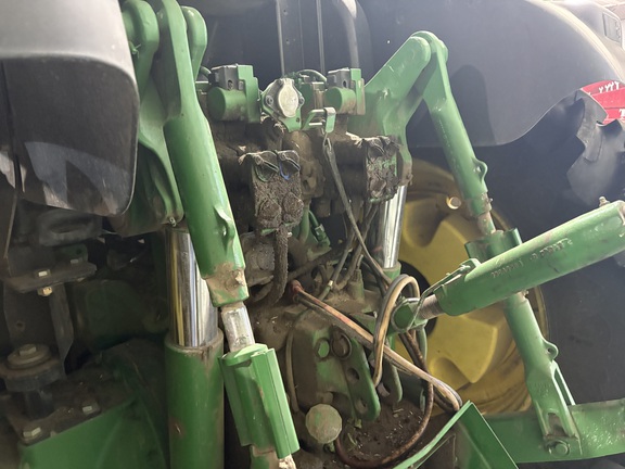 2014 John Deere 6190R Tractor