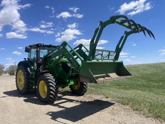 2014 John Deere 6190R Tractor