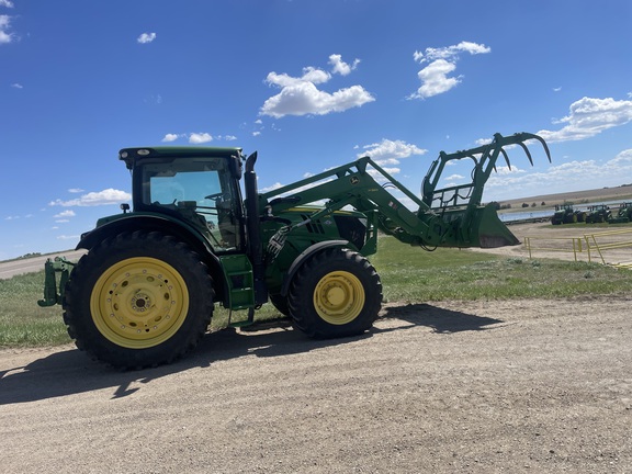 2014 John Deere 6190R Tractor