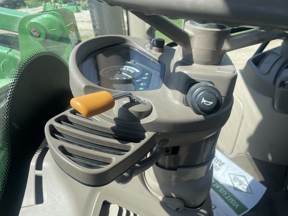 2014 John Deere 6190R Tractor