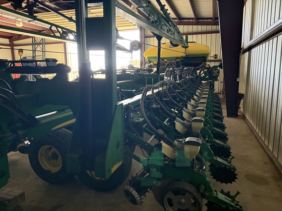 2014 John Deere DB80 Planter