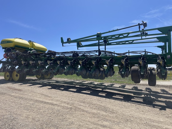 2014 John Deere DB80 Planter