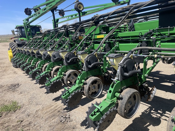 2014 John Deere DB80 Planter