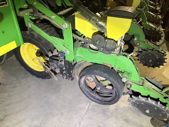 2013 John Deere DB90 Planter