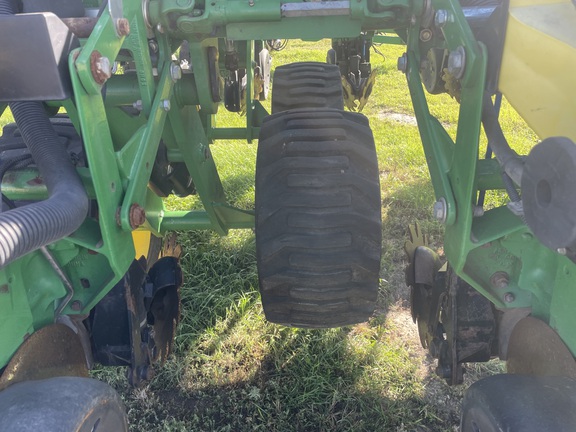 2013 John Deere DB90 Planter