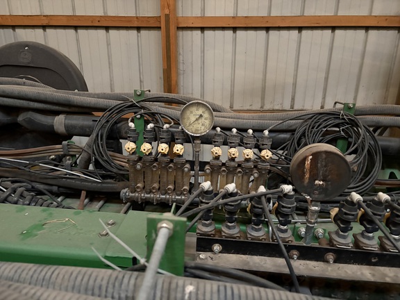 2009 John Deere 1770NT CCS Planter