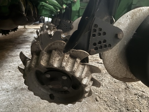 2009 John Deere 1770NT CCS Planter