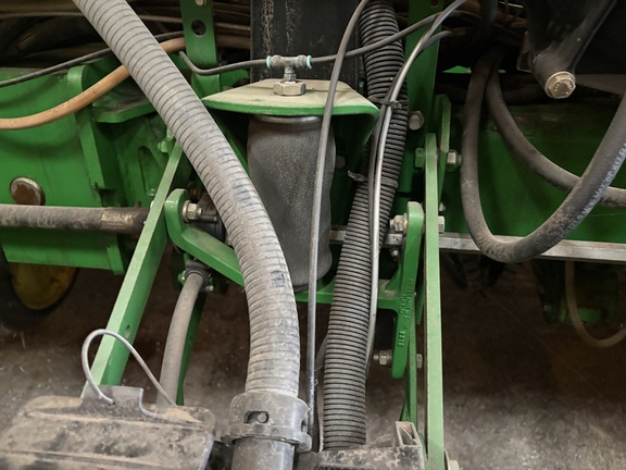 2009 John Deere 1770NT CCS Planter