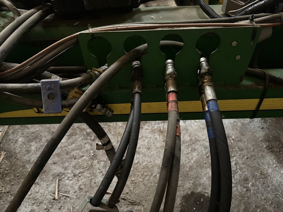 2009 John Deere 1770NT CCS Planter