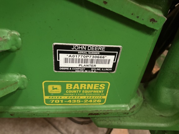 2009 John Deere 1770NT CCS Planter