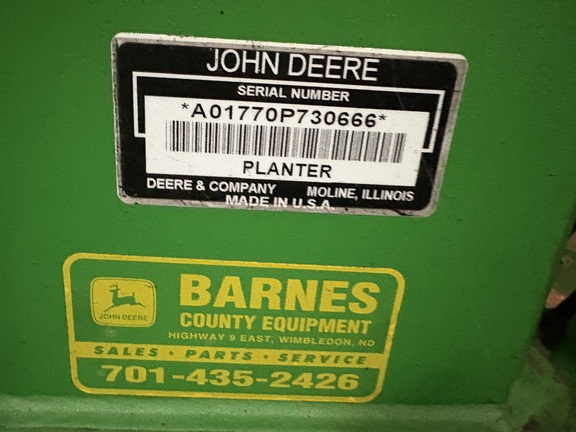 2009 John Deere 1770NT CCS Planter