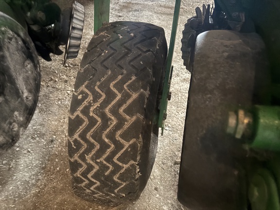 2009 John Deere 1770NT CCS Planter