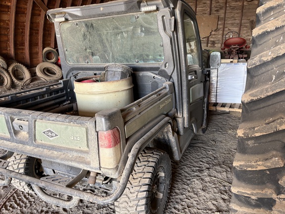 2024 John Deere XUV 835R ATV