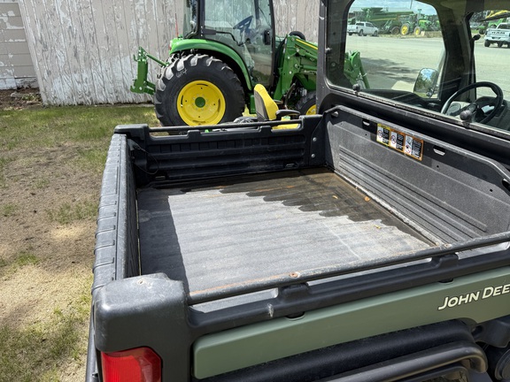 2024 John Deere XUV 835R ATV