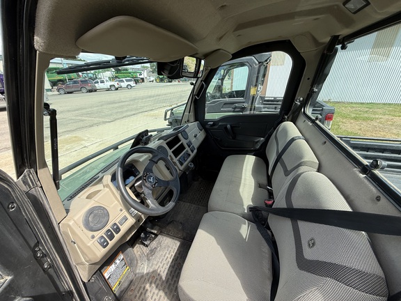 2024 John Deere XUV 835R ATV
