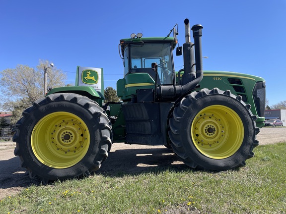 2008 John Deere 9330 Tractor 4WD