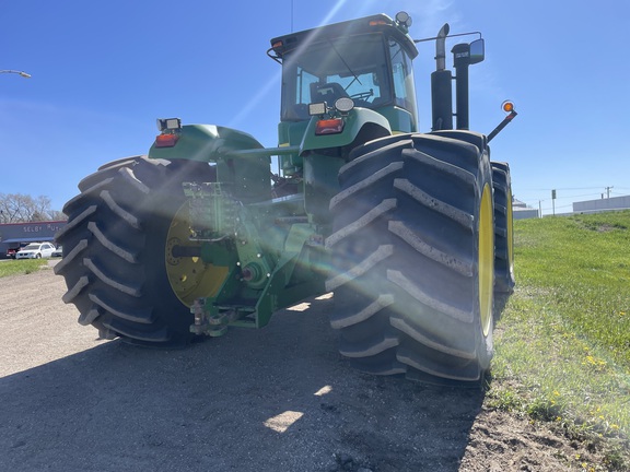 2008 John Deere 9330 Tractor 4WD